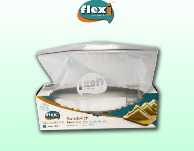 Medium food storage bag for fridge freezer with sealed zip closure